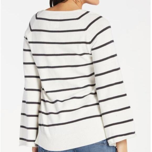 Chaser Stripe V Neck Bell Sleeve Black and White Cotton Pullover Sweater Size M - Picture 9 of 12